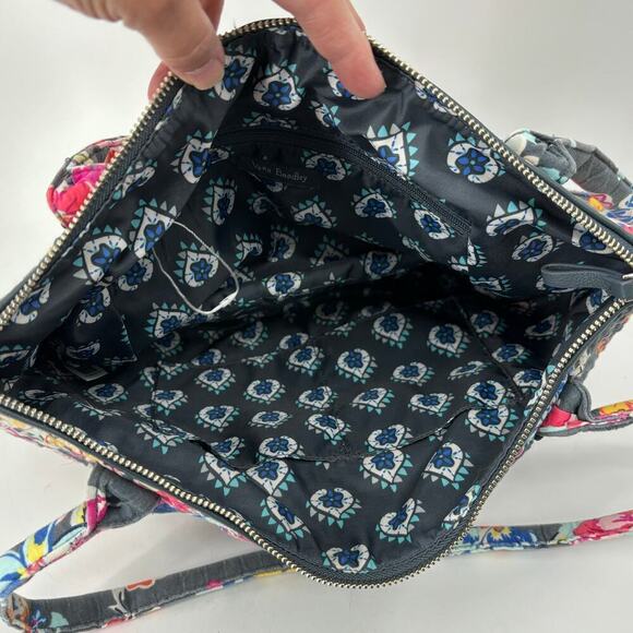 Vera Bradley Quilted Shoulder Tote Handbag Zip Top Gray Pretty Posies Pattern - Picture 3 of 14